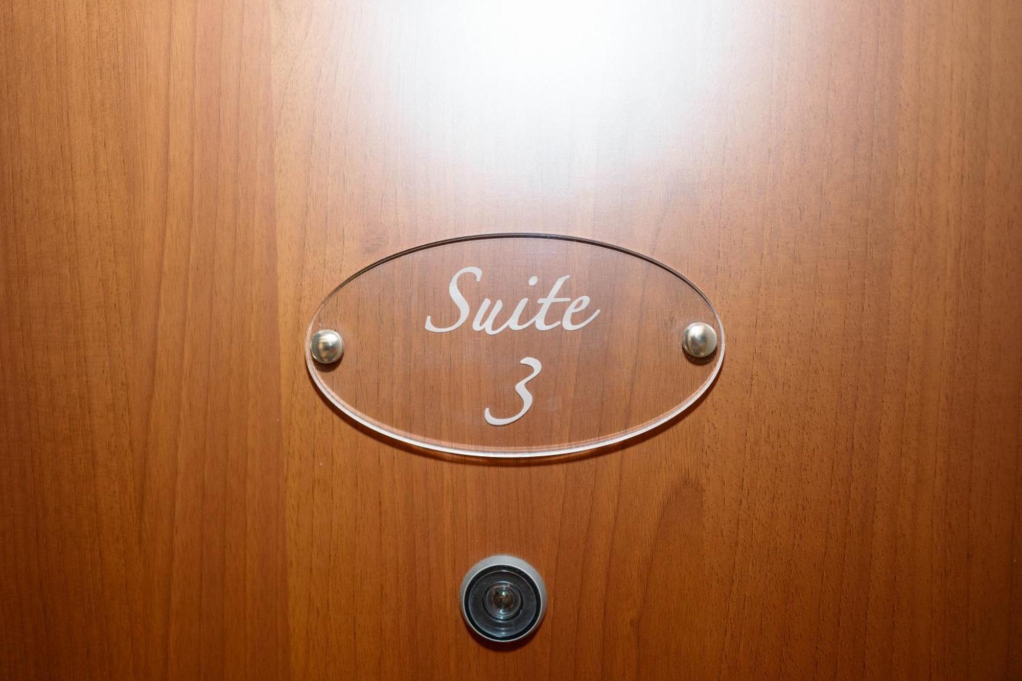 Romano's Luxury Affittacamere *